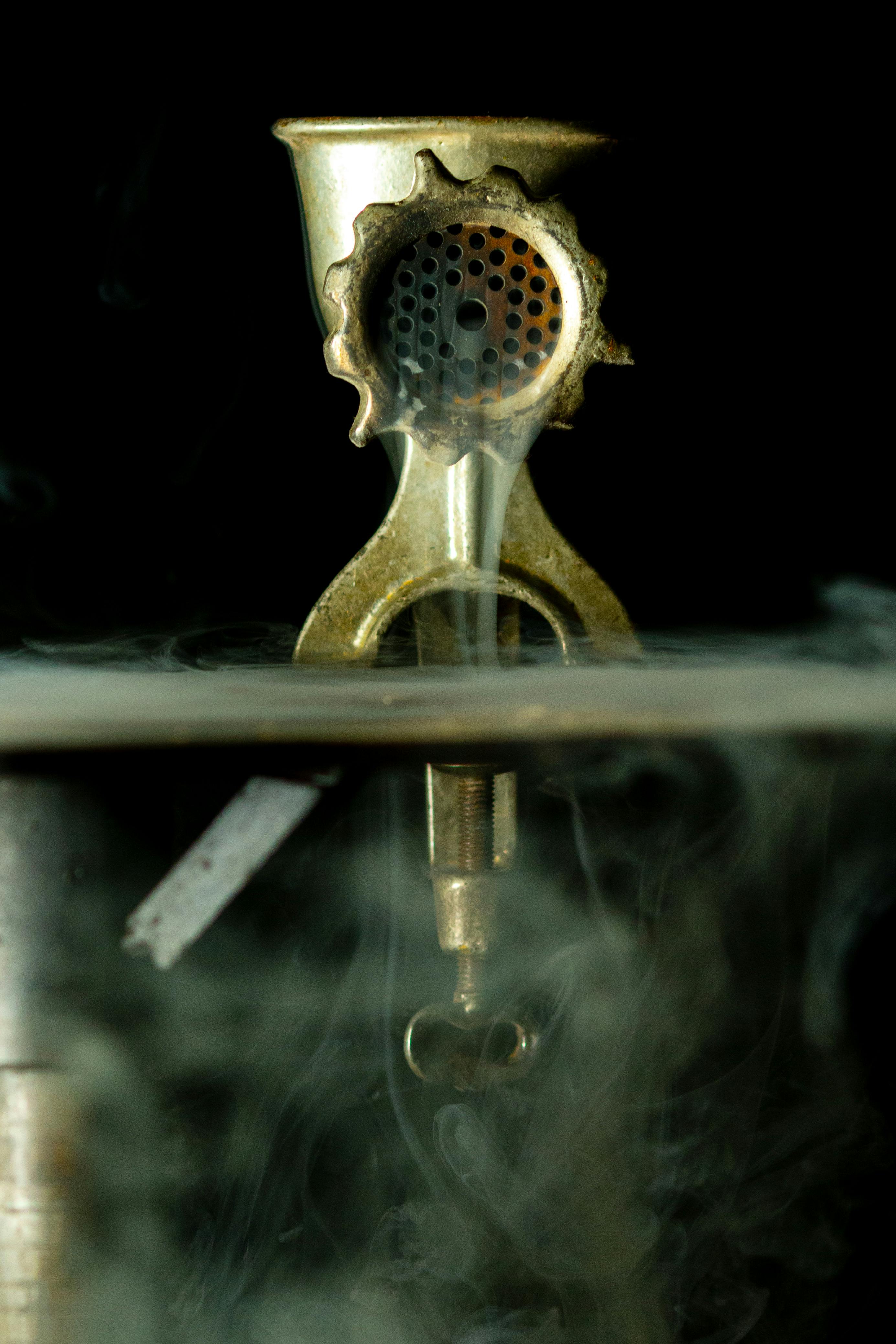 Grinder-Mahlgrade im Sortiment: Was Headshops und CBD-Stores wirklich wissen müssen